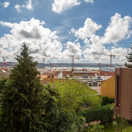 Apartment At Lissabon