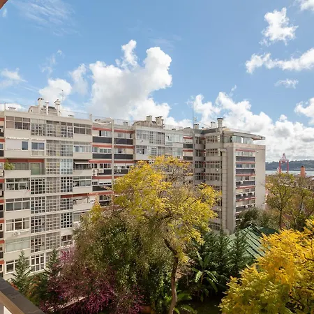 Apartment At Lisbon