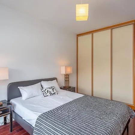 At Apartamento Lisboa